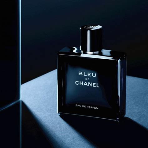 bleu de chanel in store